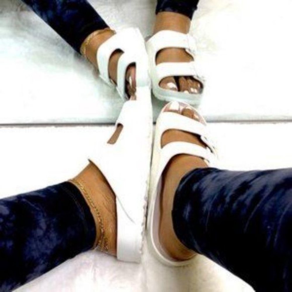 !! RESTOCKED !! Foam Double Buckle Sandals – White - Picture 5 of 6